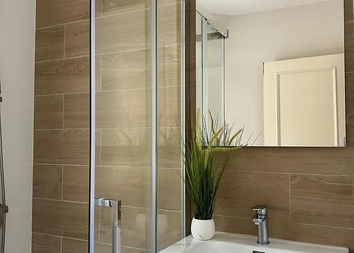 Plaza America - Feel The Vibe Daire